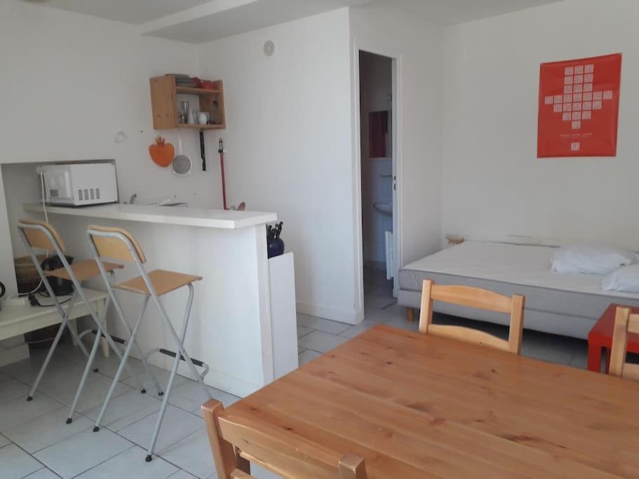 Studio Coeur De Ville Proche Gare Parking Tram Nantes Bagian luar foto